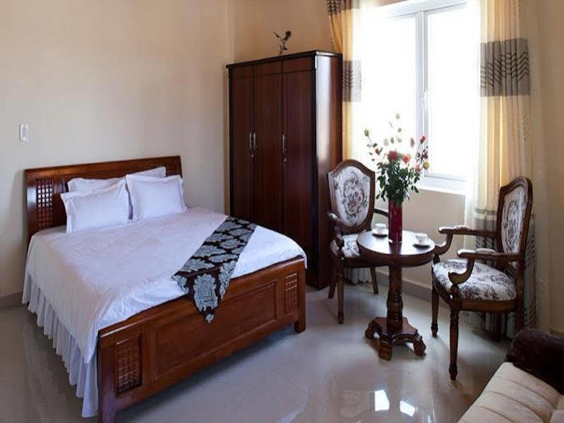 Villa Du Lac Dalat Exteriör bild